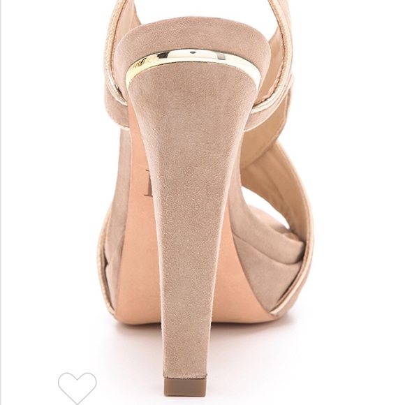 Diane Von Furstenberg Julia Crisscross Sandals - Picture 4 of 8